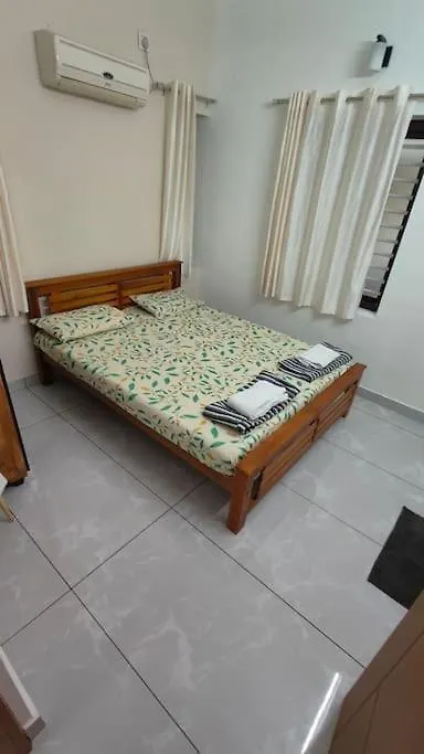 Krishnarpanam 2Bhk Villa In Guruvayoor- Only For Families Guruvāyūr インド
